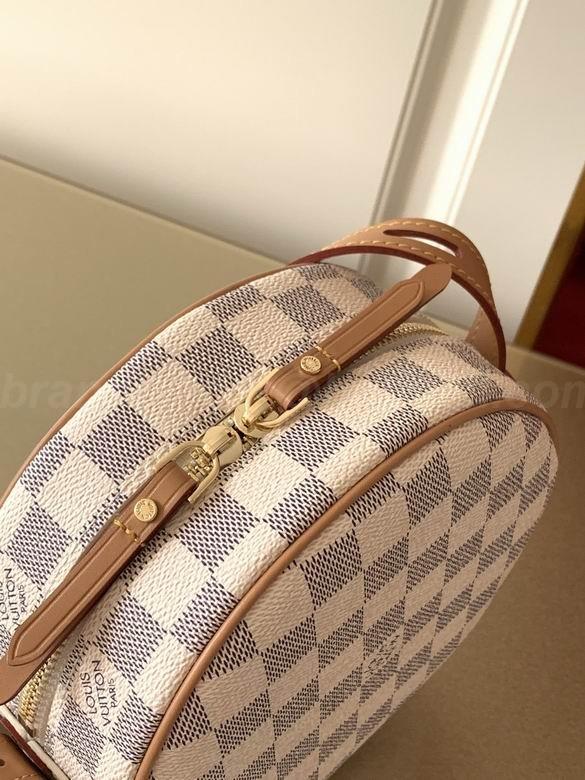 Louis Vuitton Handbags 152